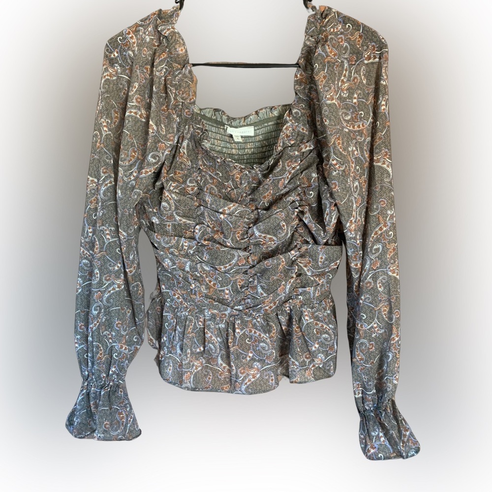 💥SALE💥 NWOT FSL Apparel Olive Paisley Blouse S